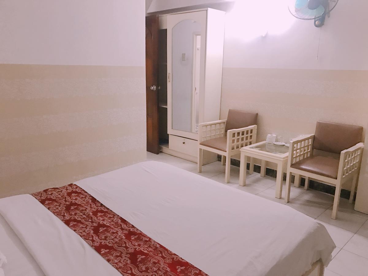 Thinh Vuong Hotel Ho Chi Minh City Exterior photo